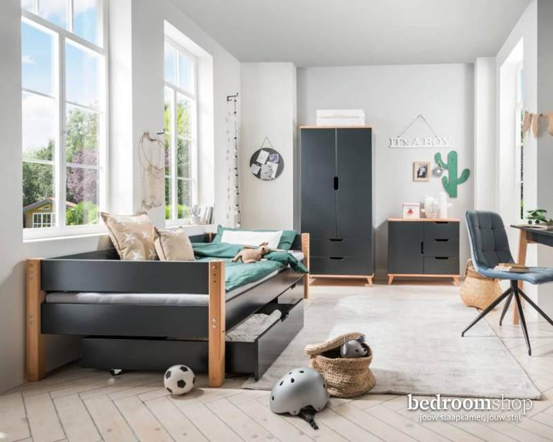 MDF kinderbed antraciet (massief beuken bedpoten)