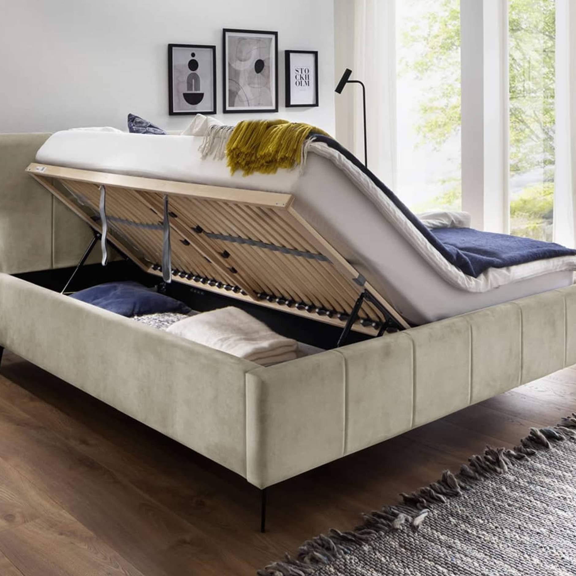 Bedframe met opbergruimte