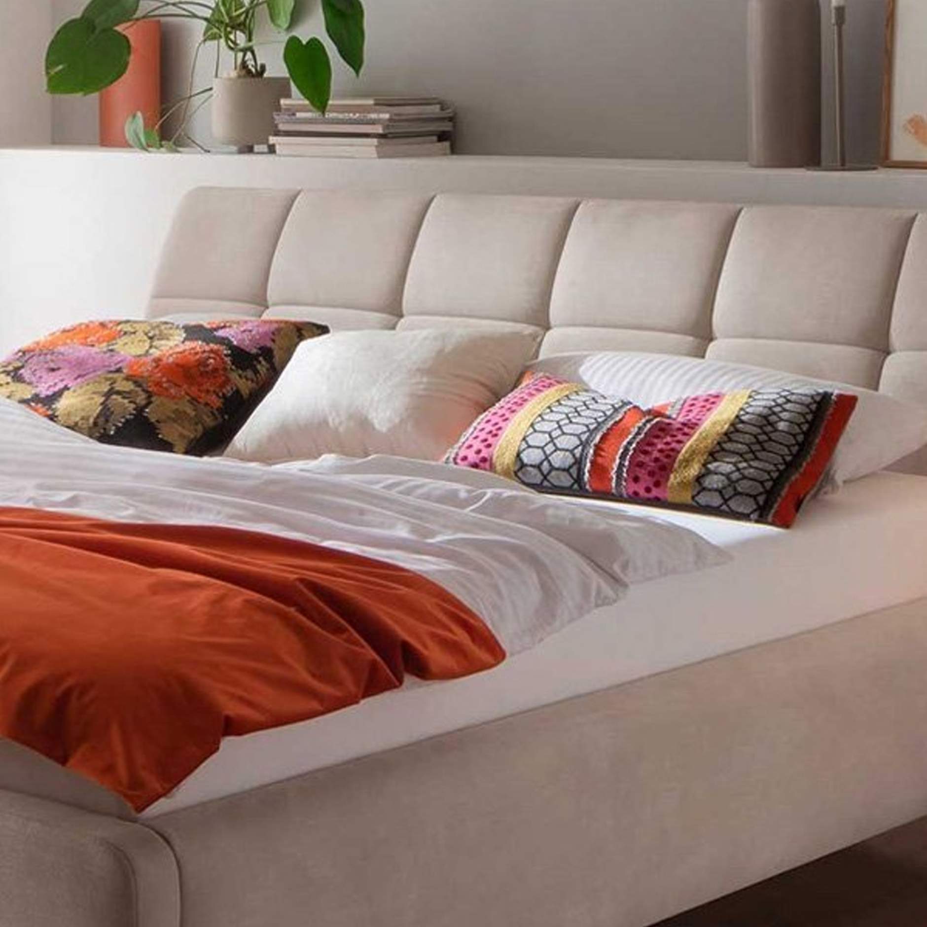 Bed beige stof