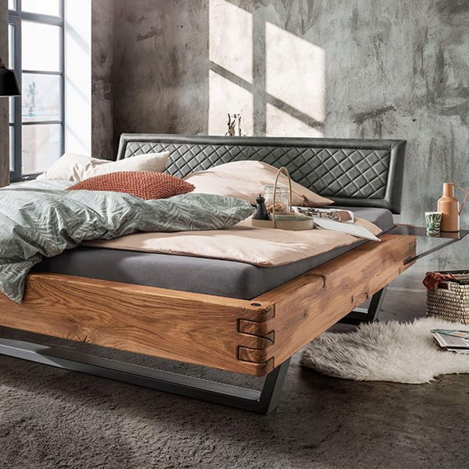 Houten bed 180x210