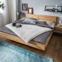 Zwevend houten bed