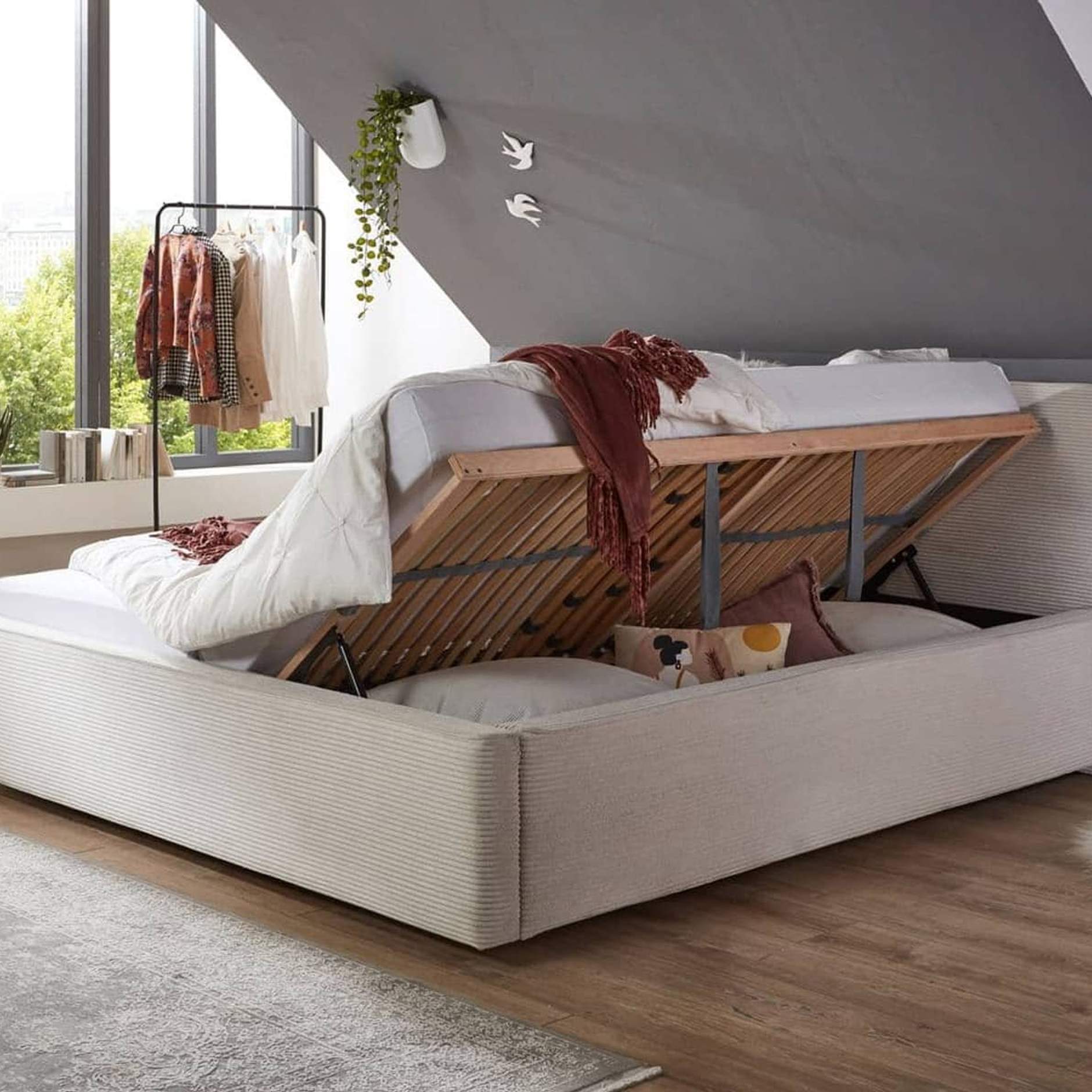 Bedframe met opslag