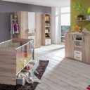 Babykamer houtlook wit